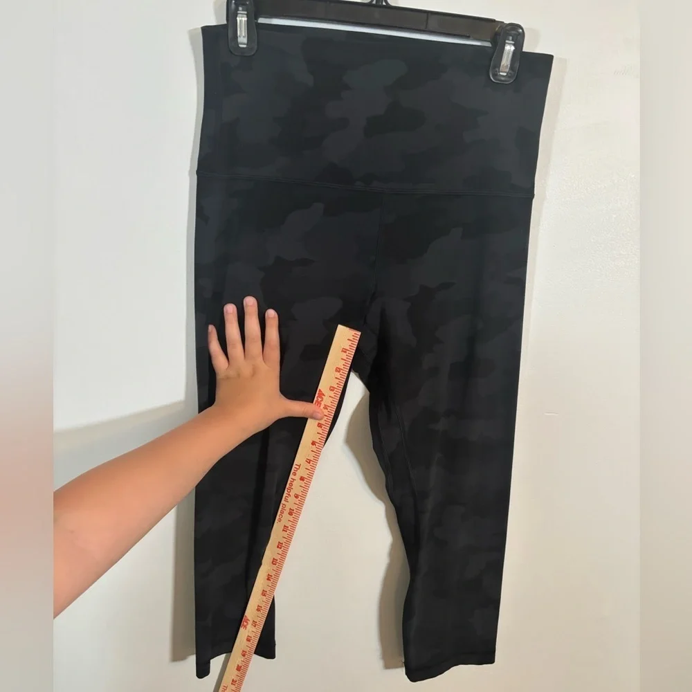Lululemon Wunder Under High Rise Crop 21” Leggings Black Camo Size 10